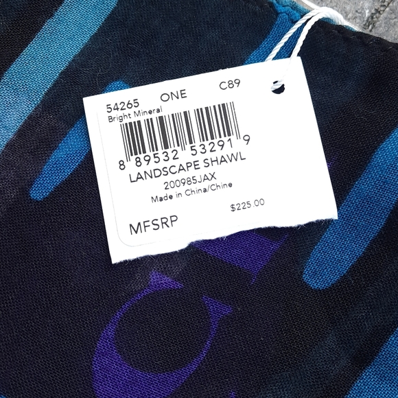 NWT Coach Shawl - Picture 5 of 5